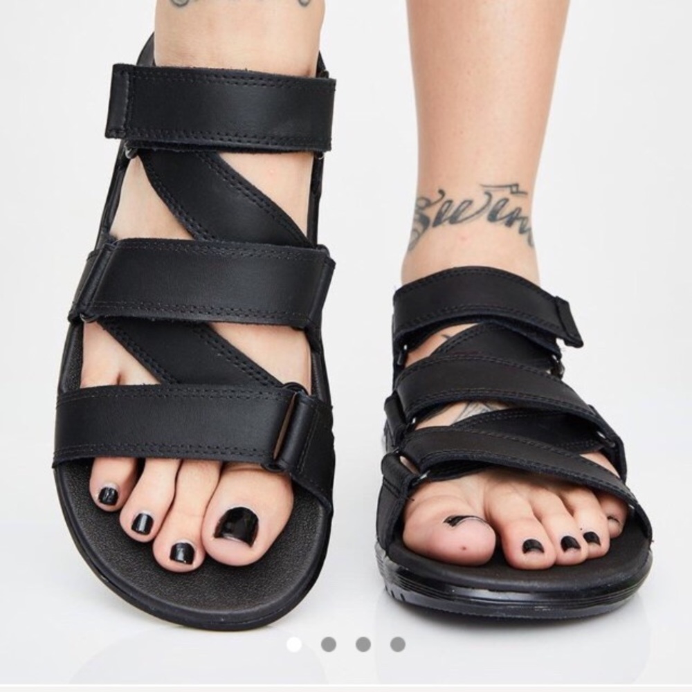 ✨🌙✨ Redfin Hydro Dr Martens ✨🌙✨